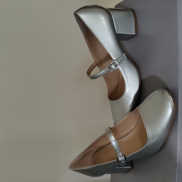 Copper Key Tinsel Patent Mary Jane Pumps in silver - Picture 10 of 12